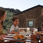 Colmeal Countryside 4*