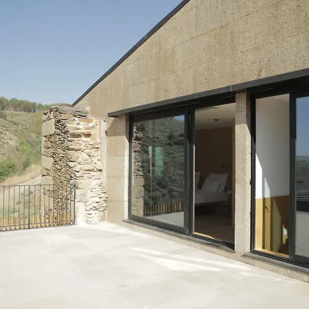 Colmeal Countryside Hotel 4*