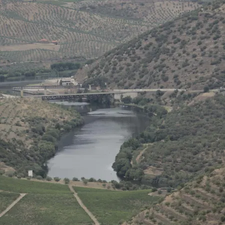 Colmeal Countryside 4*