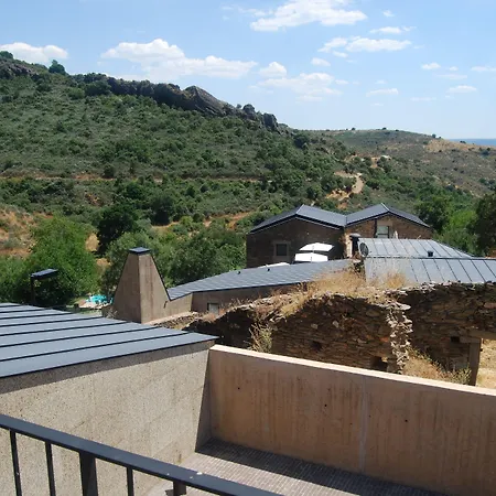 Colmeal Countryside Hotel 4*