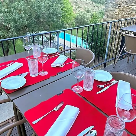 Colmeal Countryside 4*