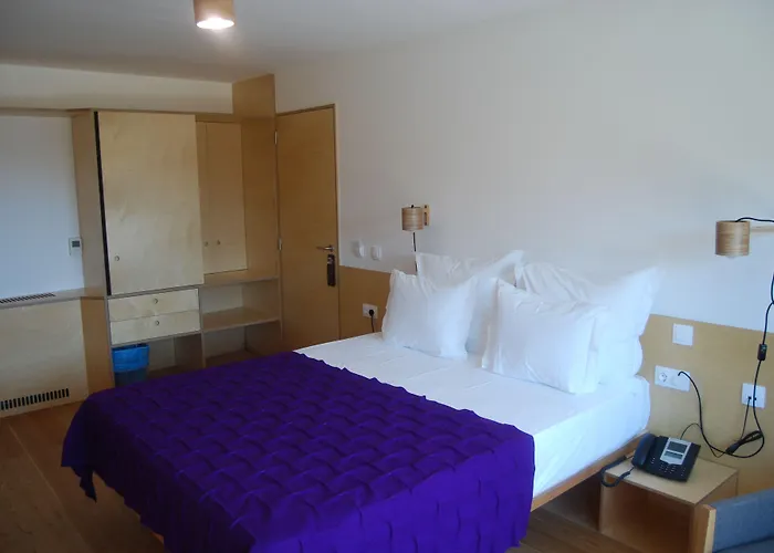 Hotel Colmeal Countryside