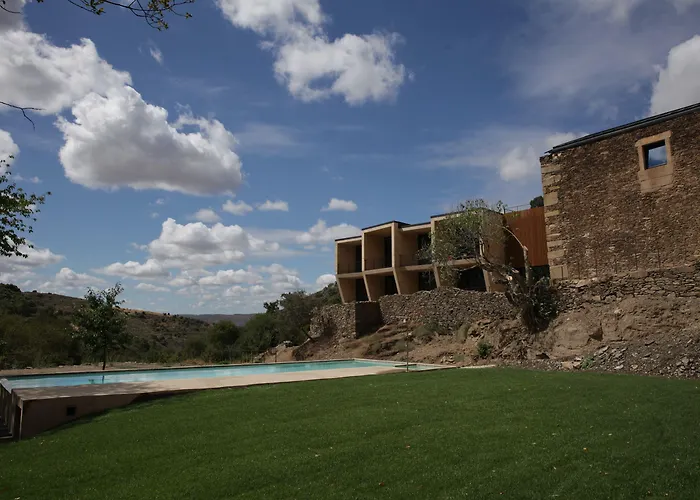 Hotel Colmeal Countryside