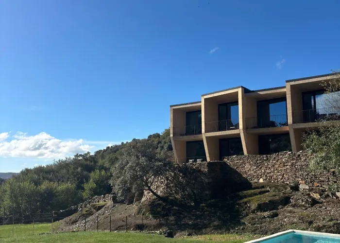 Colmeal Countryside Отель 4*